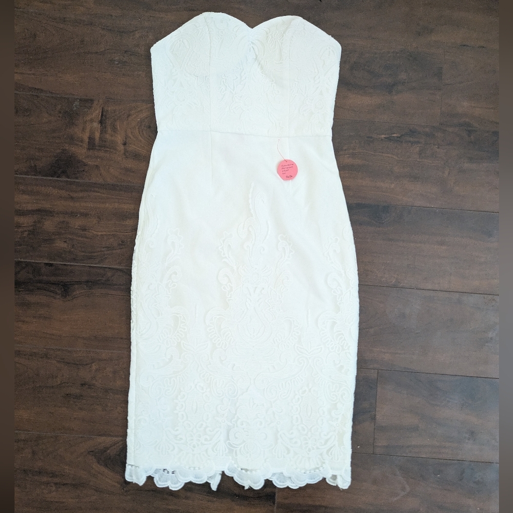 NWT Chi Chi Knee Length Gown - Picture 1 of 9